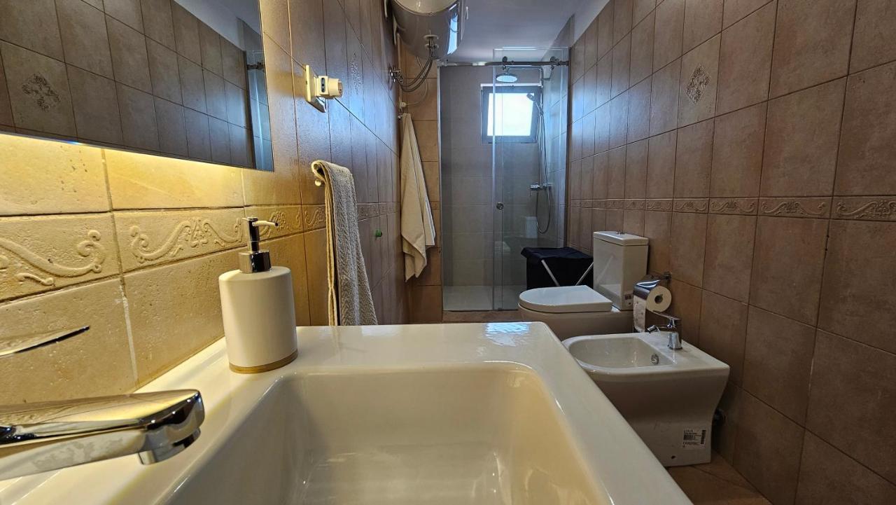 Central Apartment Tirana Extérieur photo